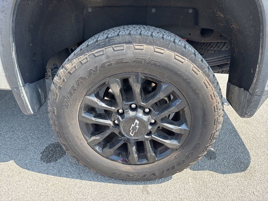 Used 2026 Chevrolet Silverado 2500 LT w/ Trail Boss Package image 57