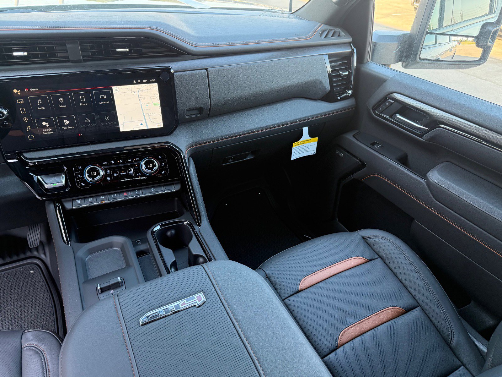 New 2026 GMC Sierra 2500 AT4 w/ AT4 Premium Plus Package image 18