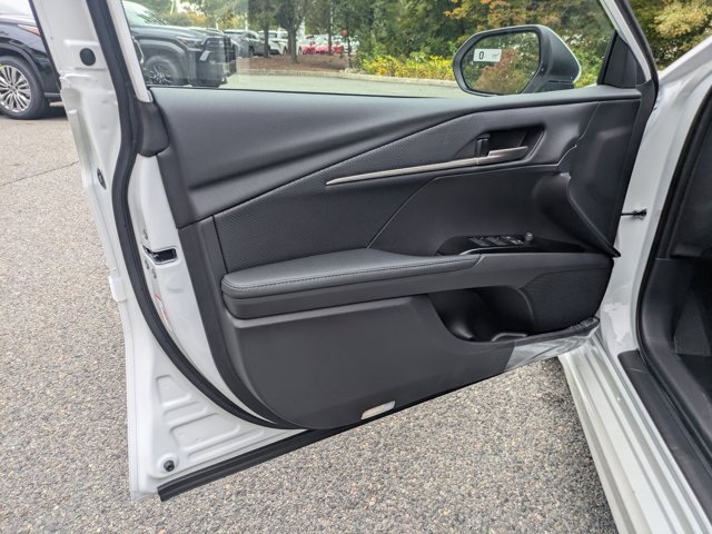 New 2026 Toyota Camry Hybrid AWD/4WD image 15