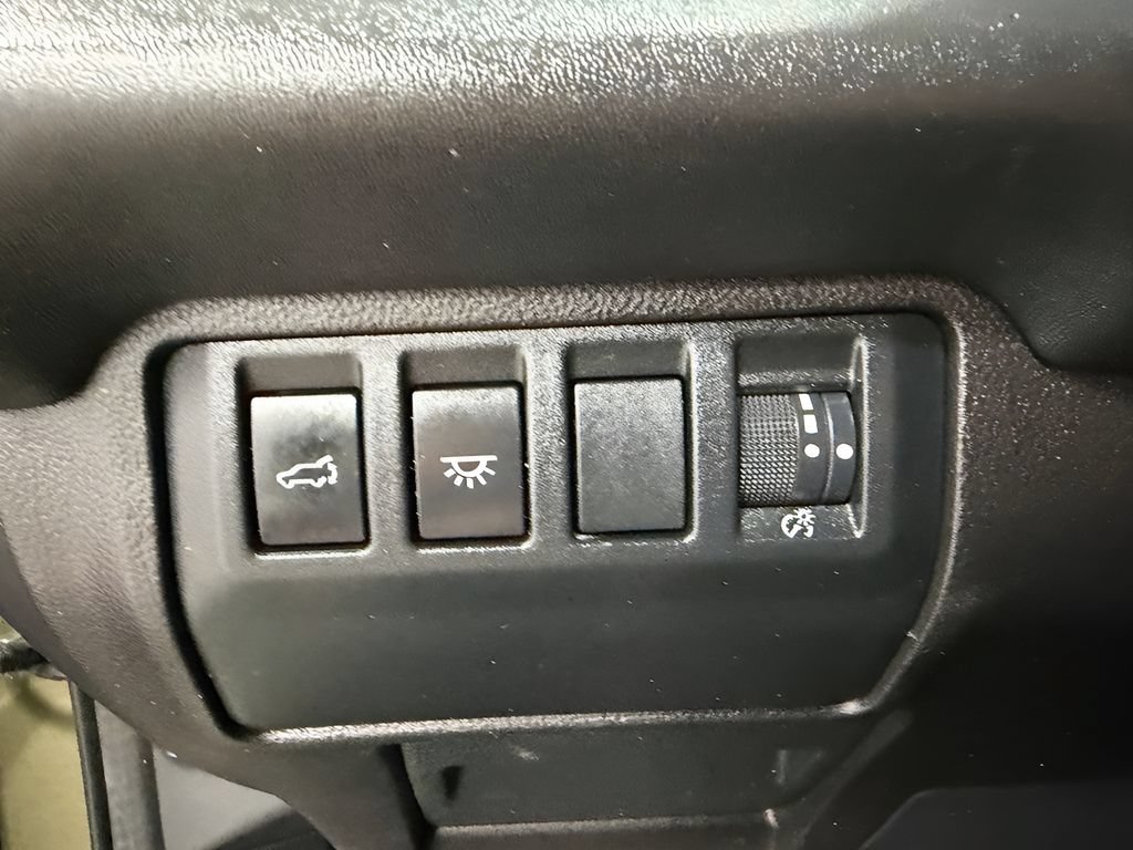 Used 2023 Subaru Ascent Limited w/ Technology Package AWD/4WD image 20