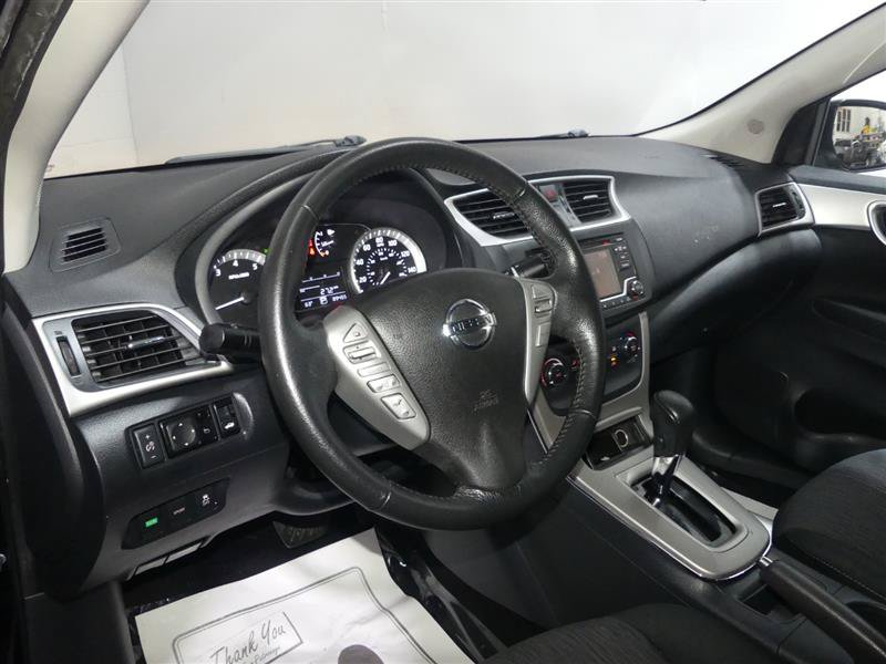 Used 2015 Nissan Sentra SV FWD image 21