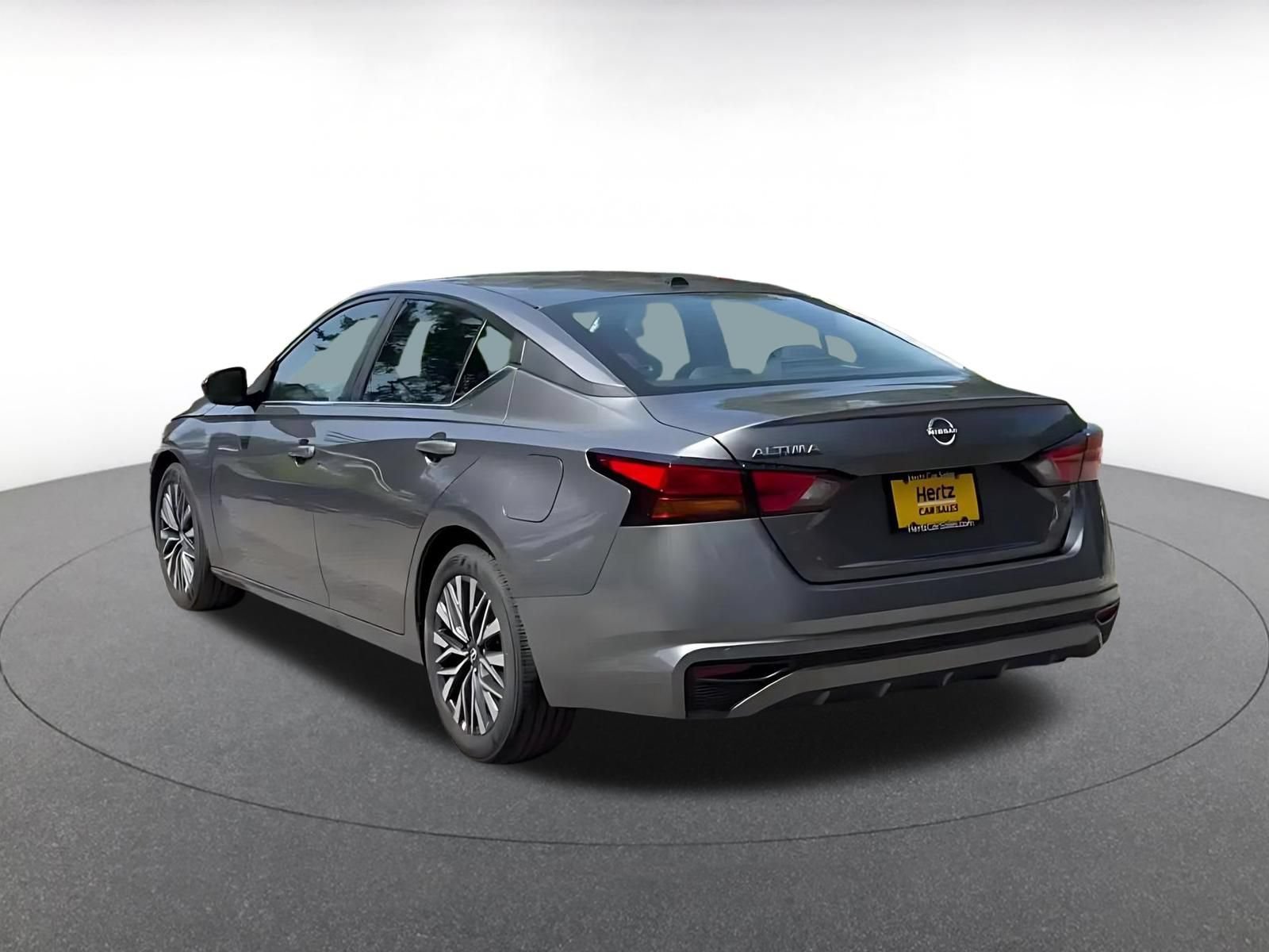 Used 2026 Nissan Altima 2.5 SV FWD image 12