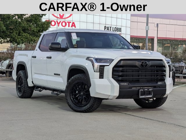 Used 2025 Toyota Tundra SR5 RWD image 2