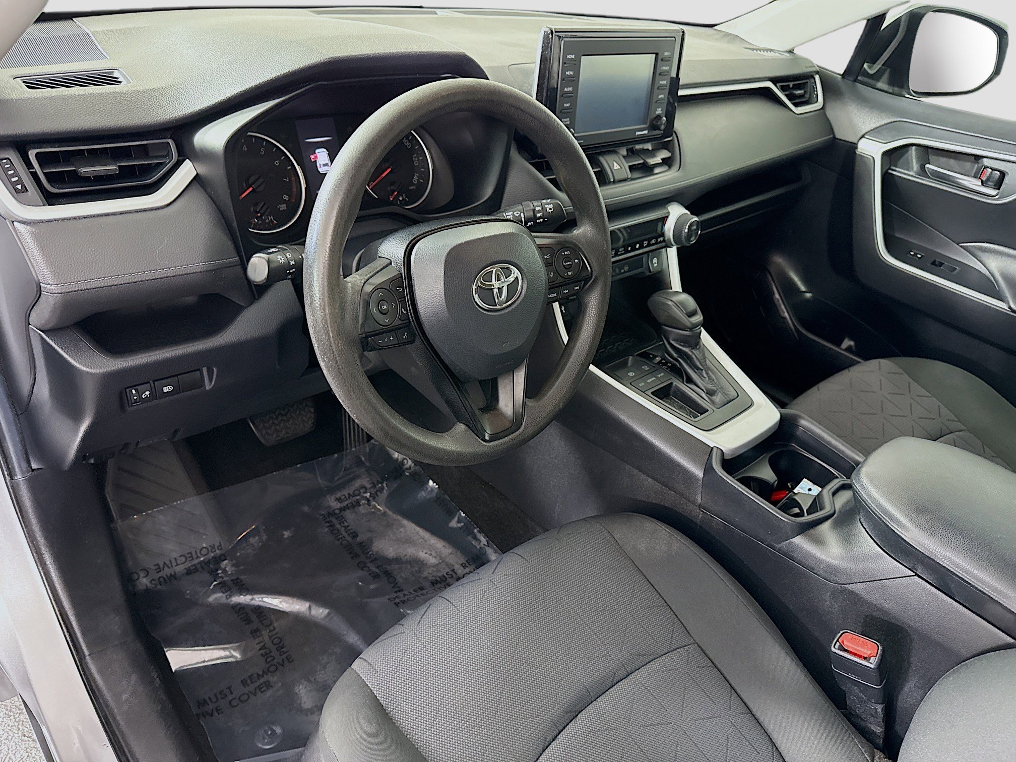 Used 2020 Toyota RAV4 XLE FWD image 23