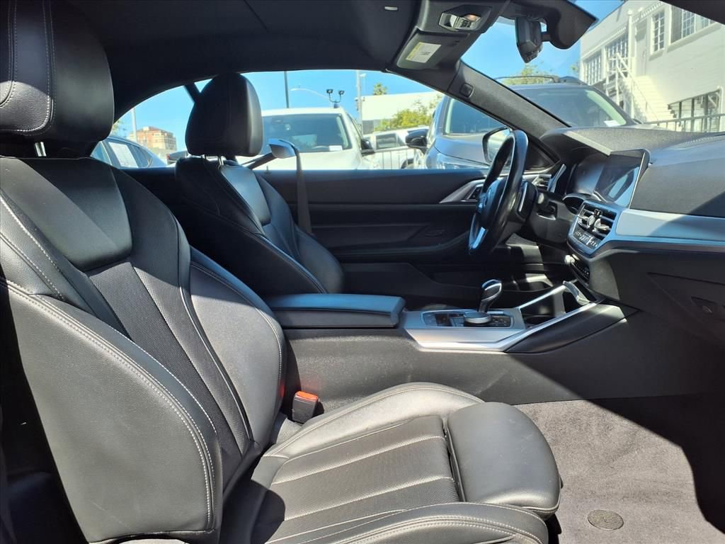 Used 2022 BMW 430i xDrive Convertible w/ Convenience Package AWD/4WD image 6