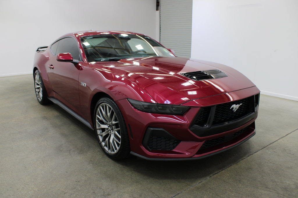 Used 2025 Ford Mustang GT Premium RWD image 6