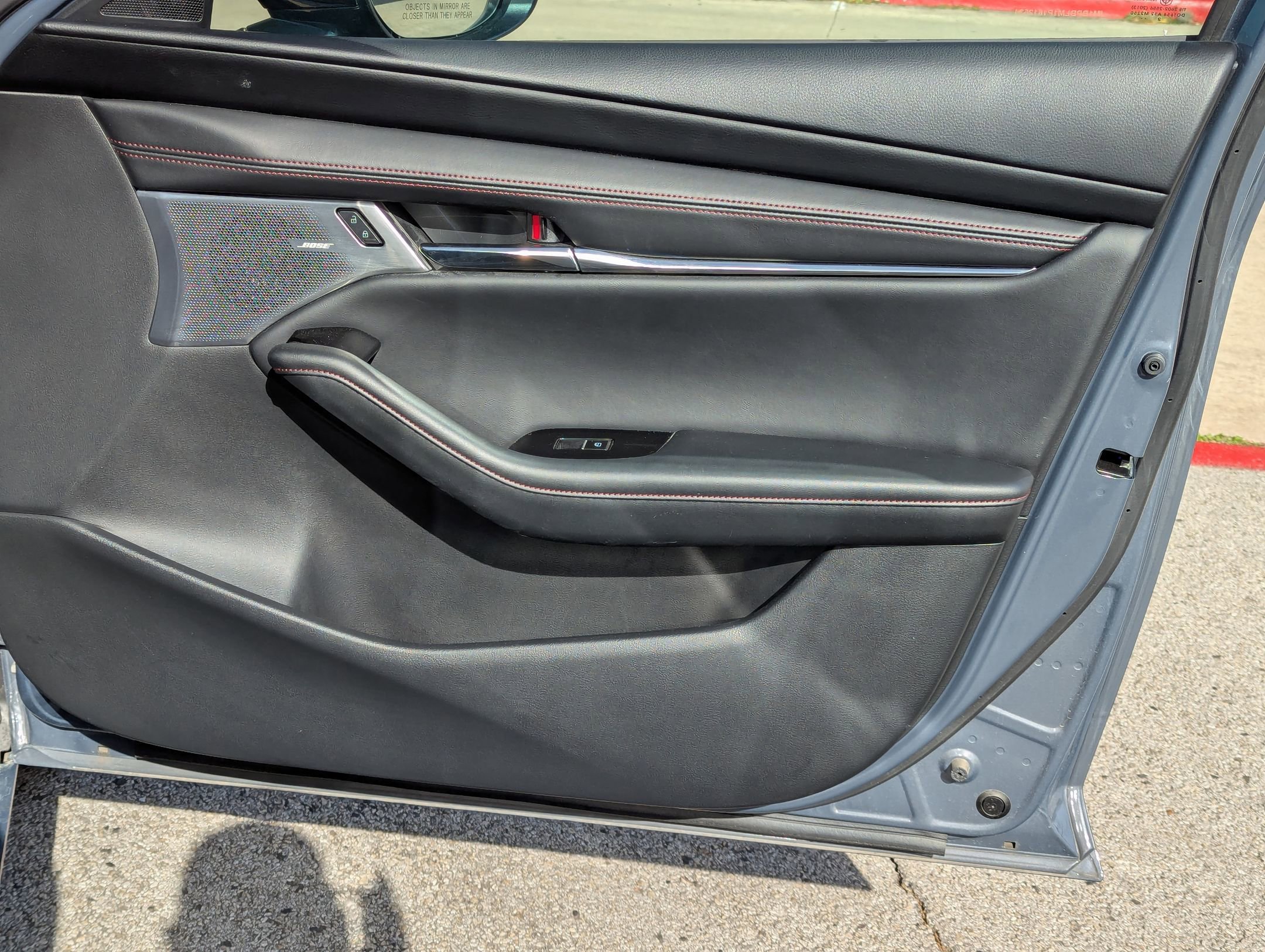 Used 2023 MAZDA MAZDA3 s image 28