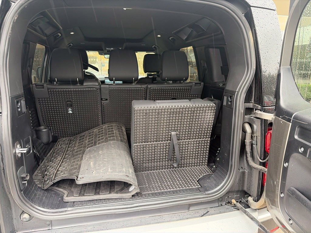 Certified 2025 Land Rover Defender 110 S AWD/4WD image 22