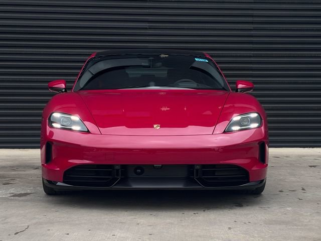 Certified 2025 Porsche Taycan GTS image 10