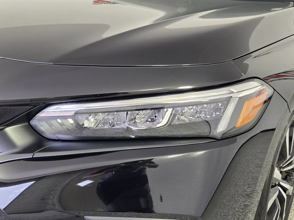 Used 2024 Honda Civic EX image 10