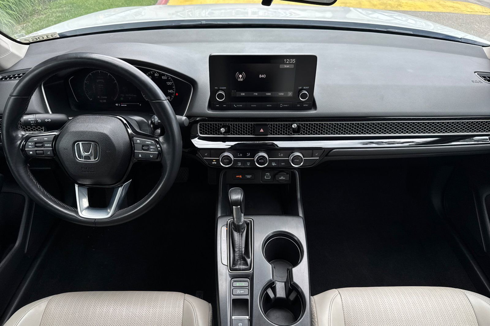 Used 2024 Honda Civic EX-L image 13