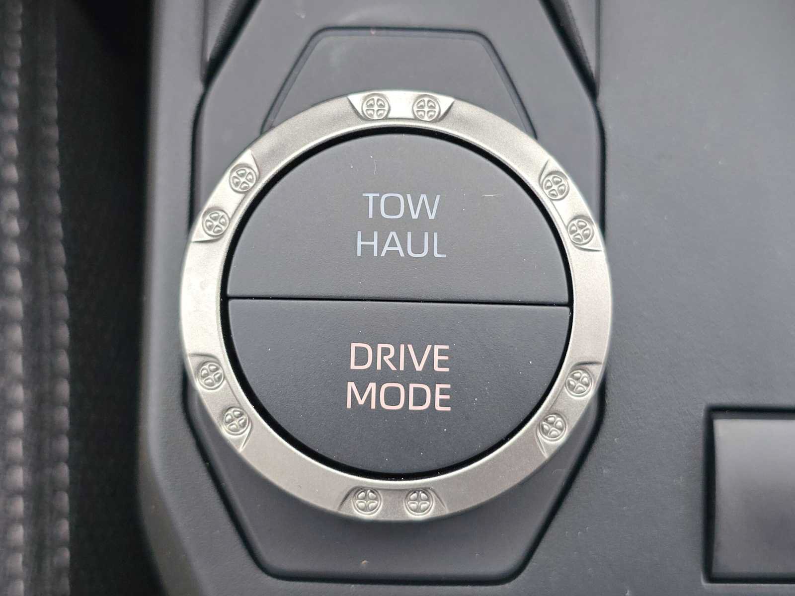 Certified 2026 Toyota 4Runner SR5 RWD image 36