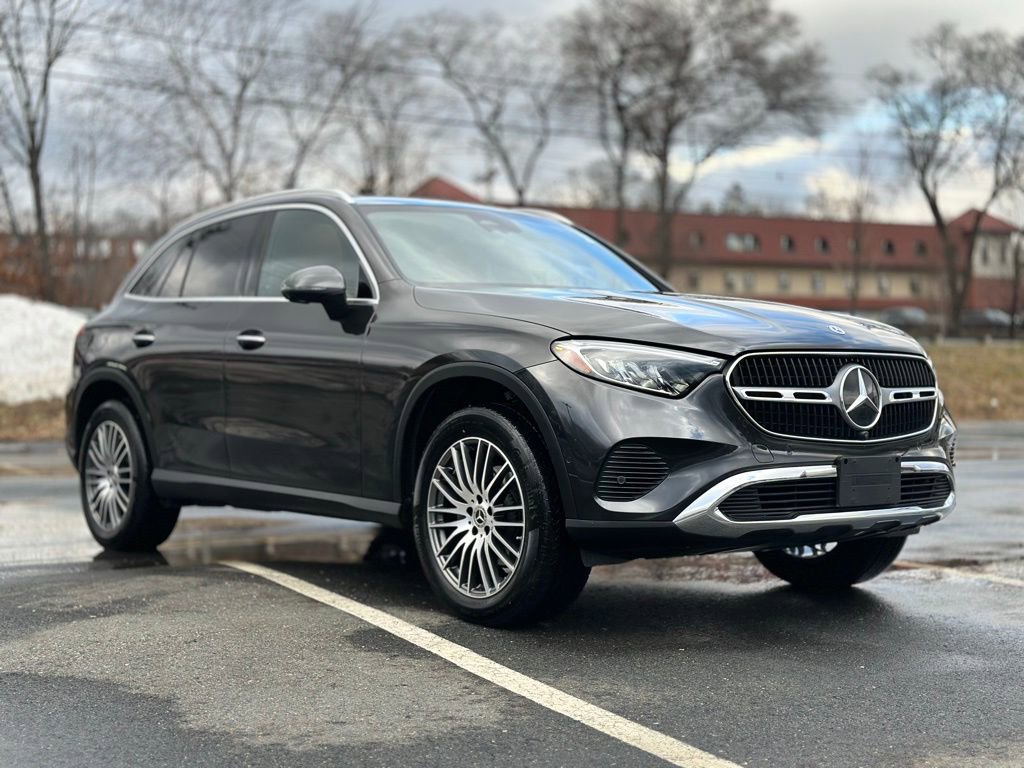 Used 2023 Mercedes-Benz GLC 300 4MATIC image 8