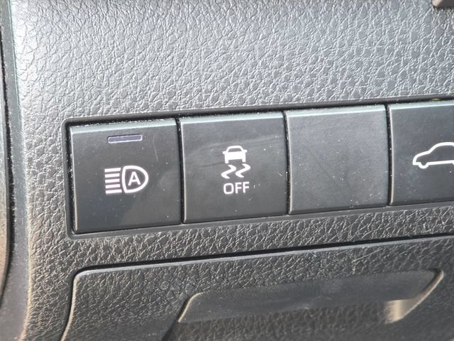 Used 2018 Toyota Camry XSE FWD image 20