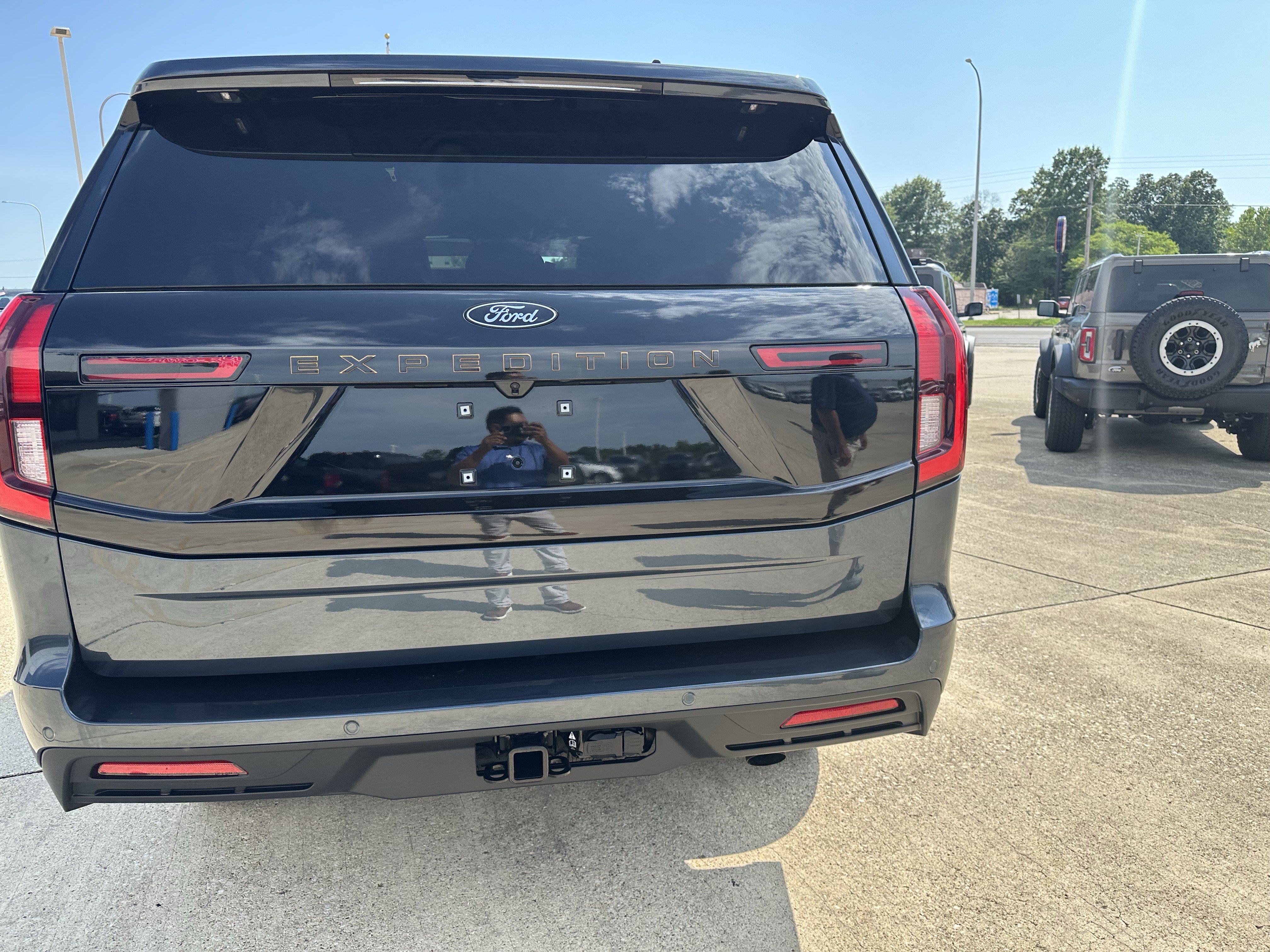 Used 2026 Ford Expedition Tremor AWD/4WD image 9