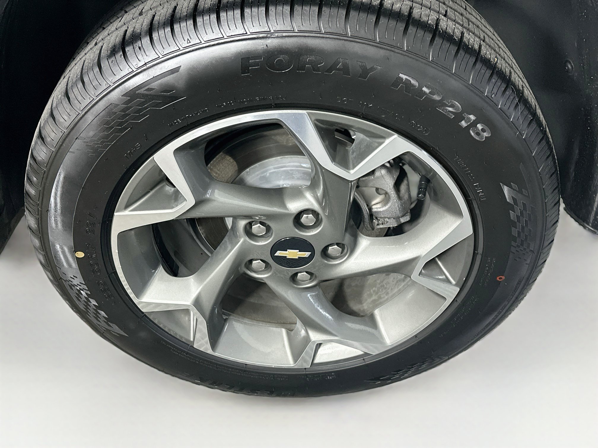 Used 2025 Chevrolet Trax LT FWD image 11