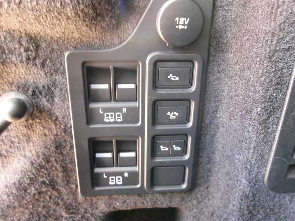 Used 2020 Land Rover Discovery HSE AWD/4WD image 31