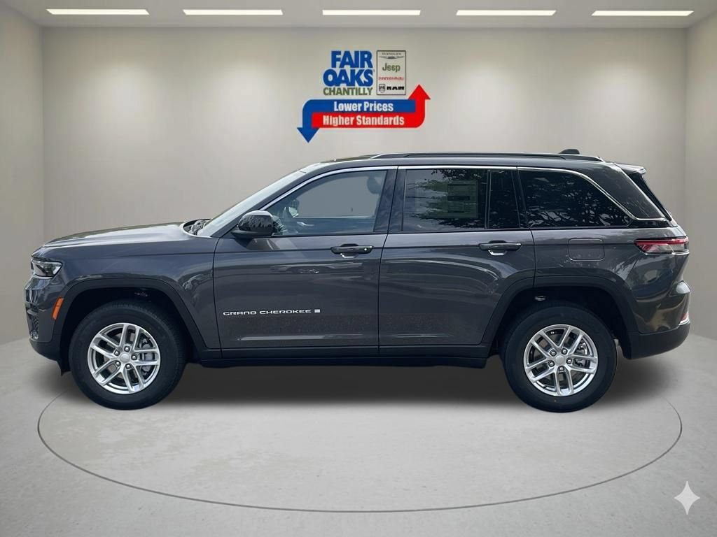 New 2026 Jeep Grand Cherokee Laredo X AWD/4WD image 8