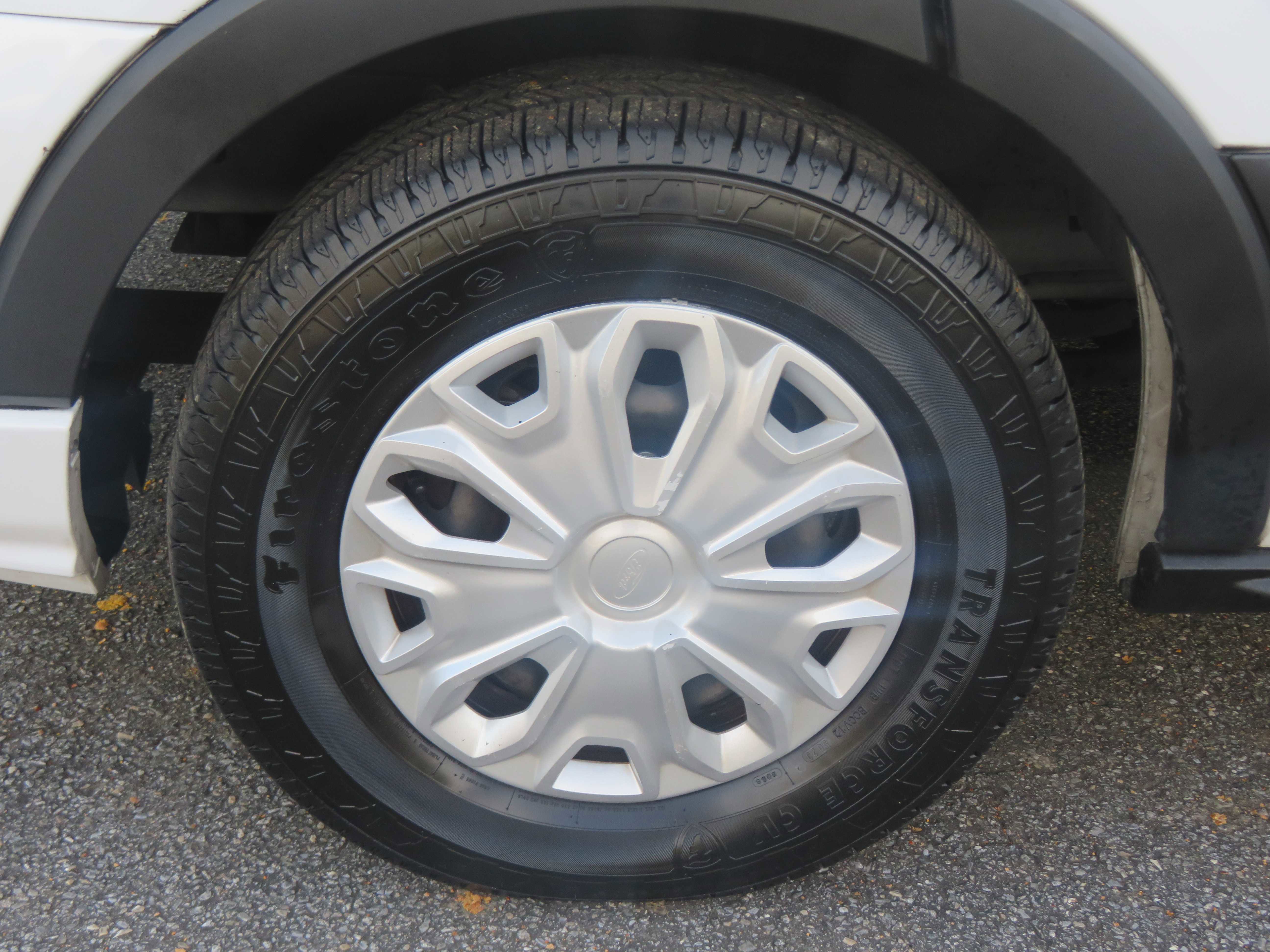 Used 2021 Ford Transit 350 XLT image 7