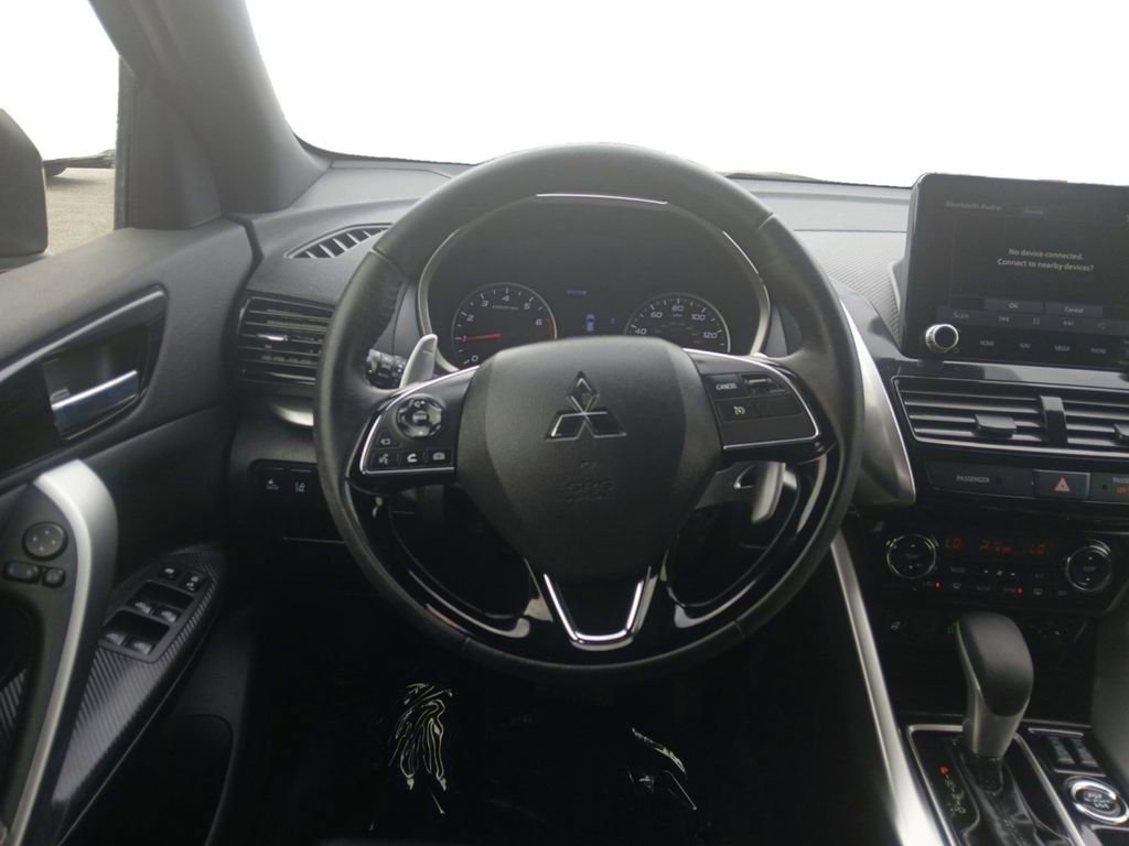 Used 2022 Mitsubishi Eclipse Cross AWD image 12