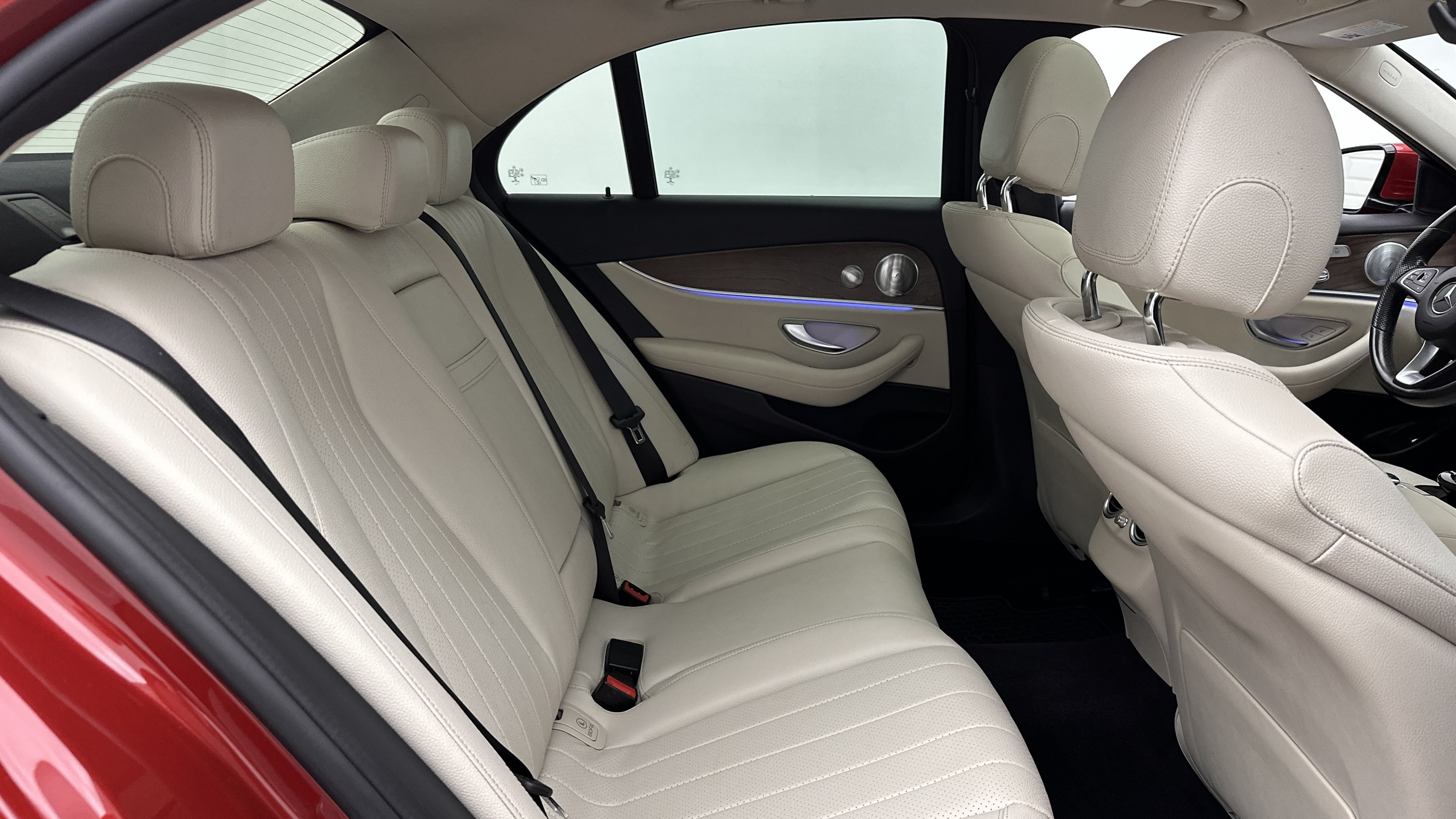 Used 2017 Mercedes-Benz E 300 image 32