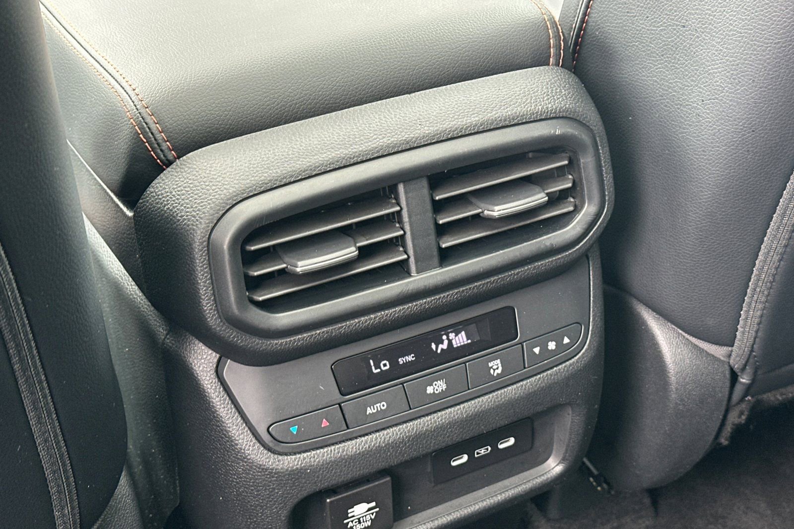 Certified 2024 Honda Pilot TrailSport image 14