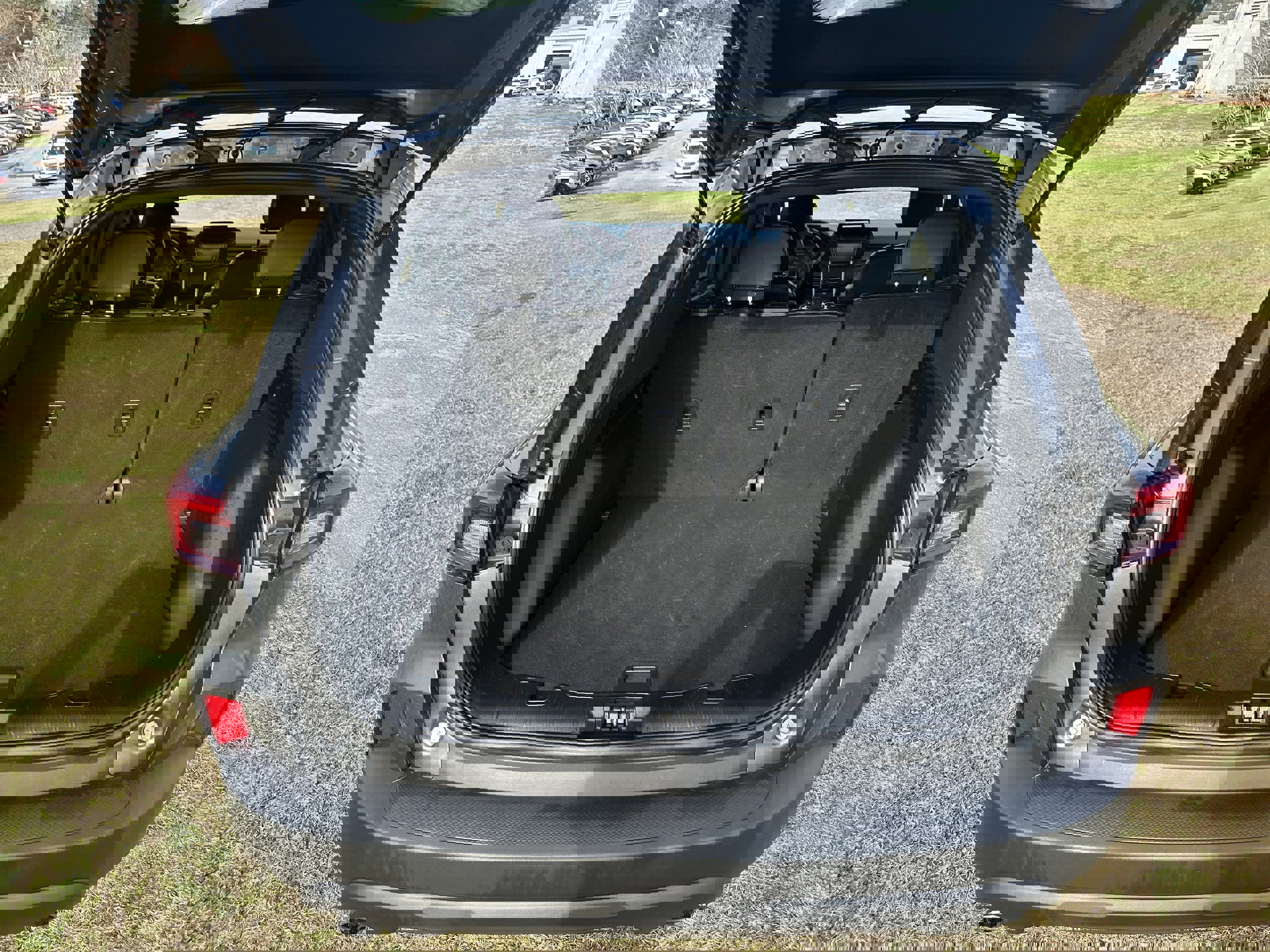 Used 2025 Ford Escape ST-Line image 18