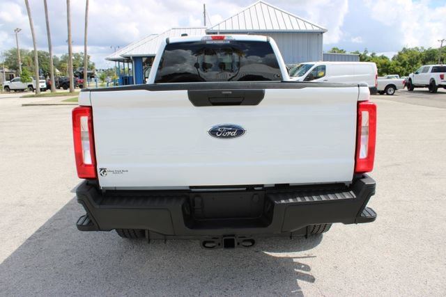 Used 2025 Ford F250 XL w/ XL Off-Road Package AWD/4WD image 9