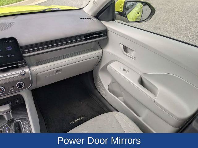 Used 2025 Hyundai Kona SE FWD image 17