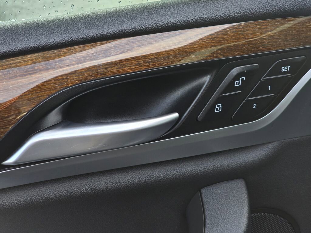 Used 2021 BMW X3 xDrive30i w/ Convenience Package image 15