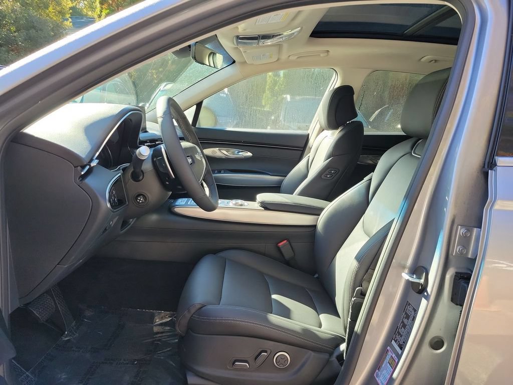 Used 2024 Genesis GV70 2.5T w/ Select Package AWD/4WD image 14