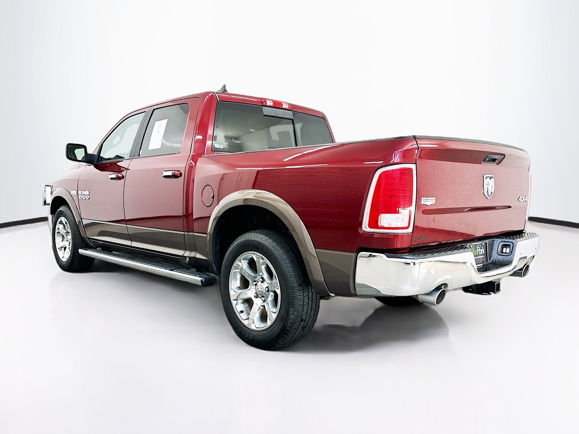 Used 2018 RAM 1500 Laramie w/ Protection Group AWD/4WD image 5