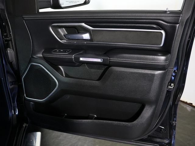 Used 2023 RAM 1500 Laramie AWD/4WD image 32