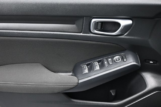 Used 2023 Honda Civic LX image 8