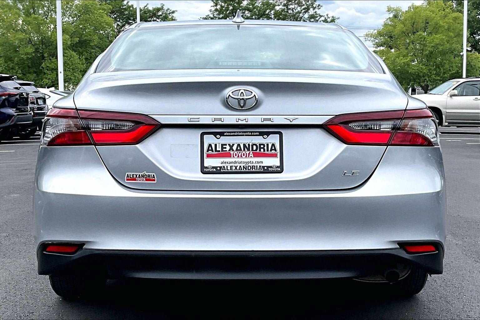 Used 2024 Toyota Camry LE w/ Cold Weather Package FWD image 4