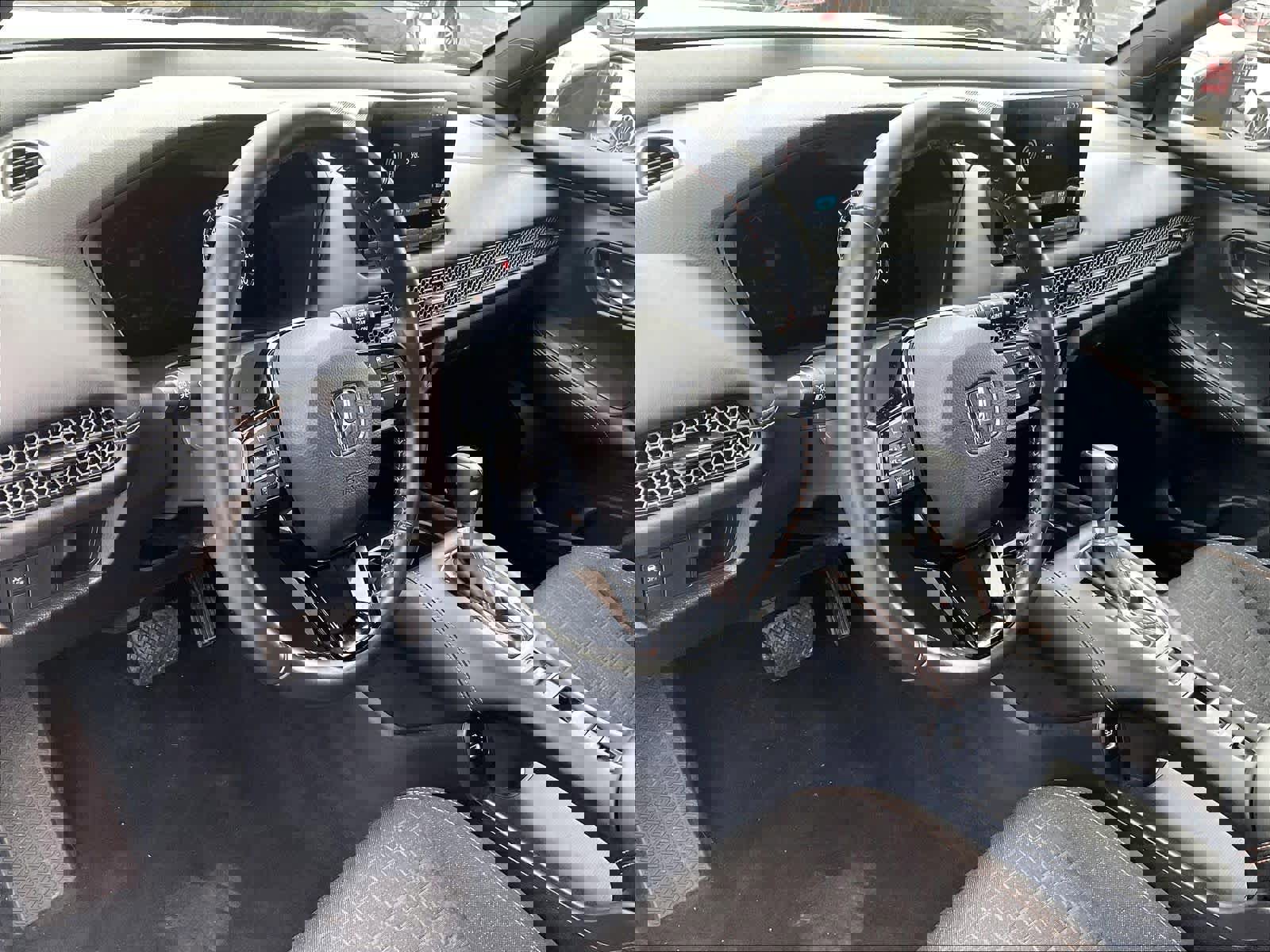 Used 2023 Honda HR-V Sport image 8