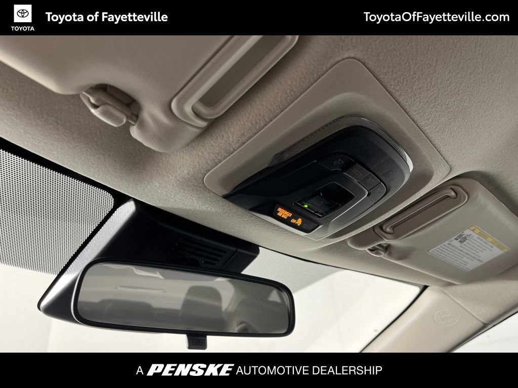 Used 2026 Toyota Corolla LE FWD image 22