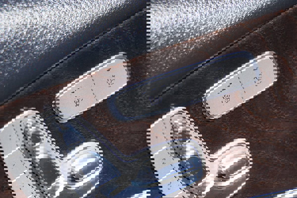 Used 2017 Mercedes-Benz E 300 image 25