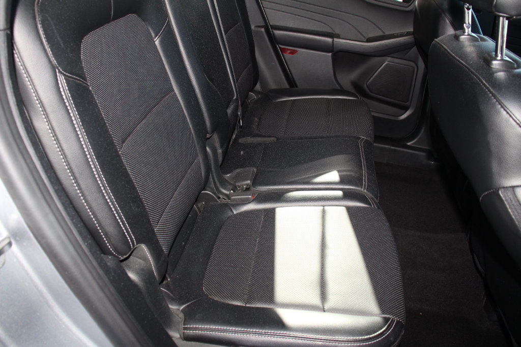 Certified 2022 Ford Escape SEL FWD image 25