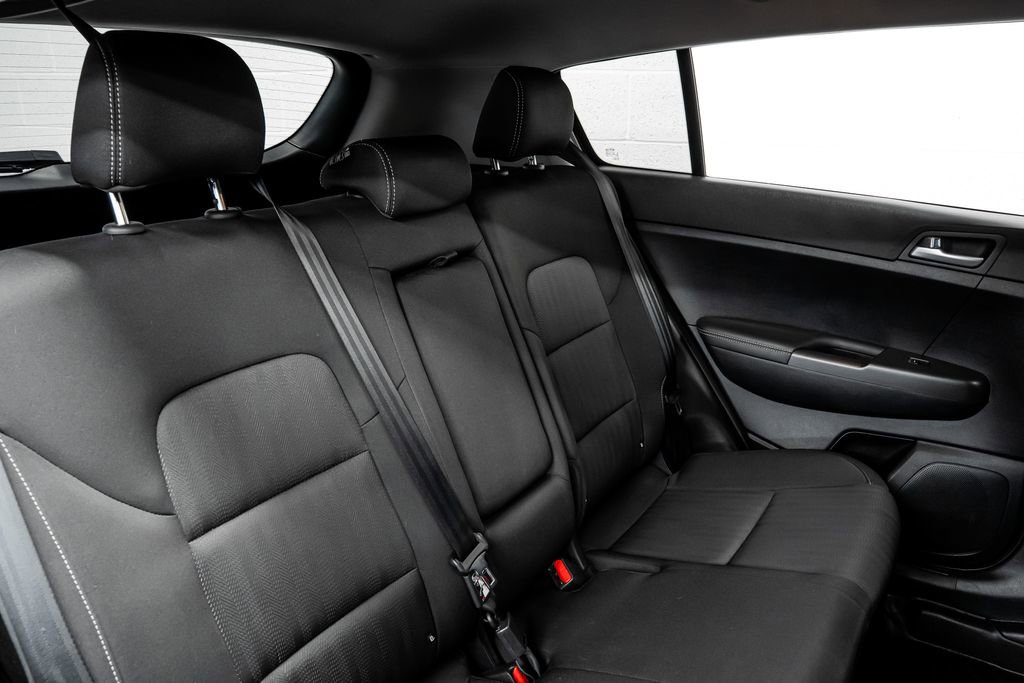 Used 2021 Kia Sportage LX image 34