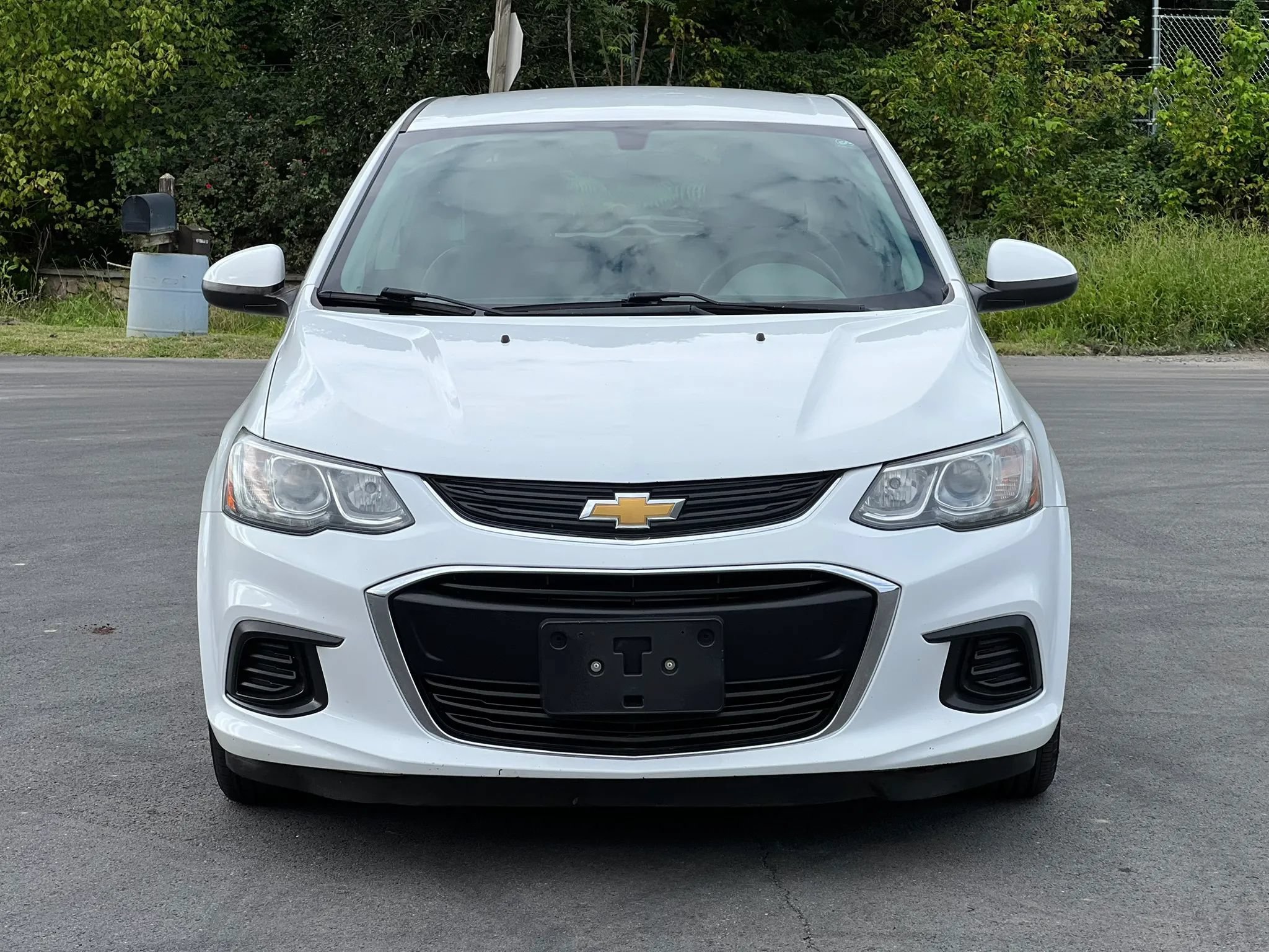 Used 2017 Chevrolet Sonic LT FWD image 8