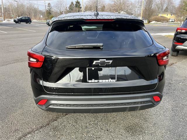 New 2026 Chevrolet Trax LS w/ LS Convenience Package image 4