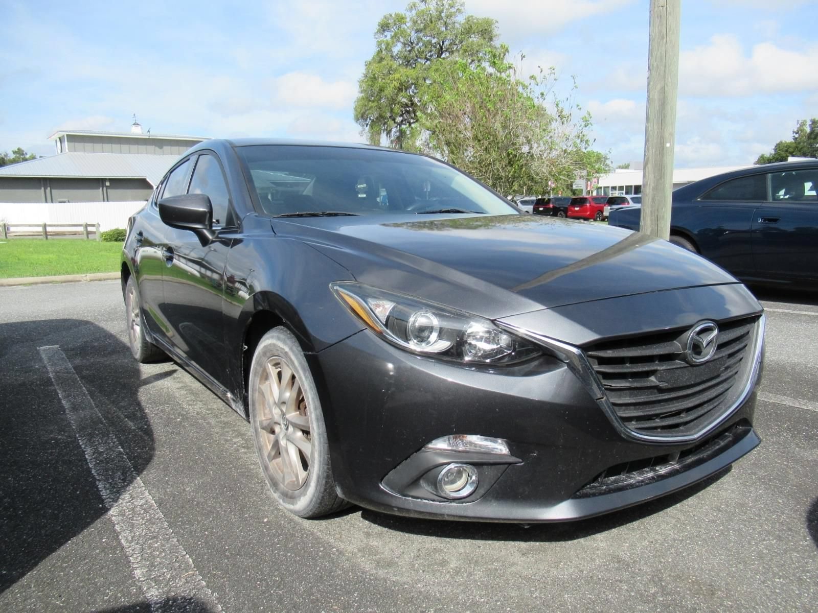 Used 2014 MAZDA MAZDA3 i Touring FWD image 1
