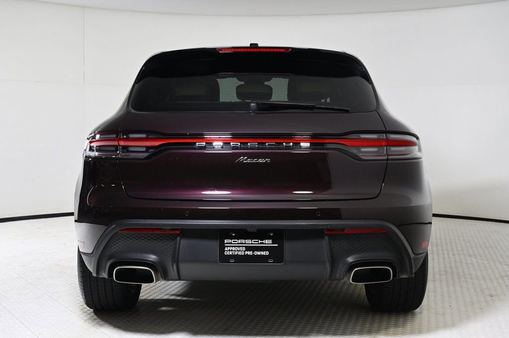 Certified 2024 Porsche Macan image 6