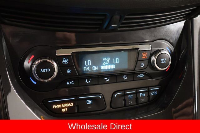 Used 2015 Ford Escape Titanium w/ Equipment Group 301A AWD/4WD image 21
