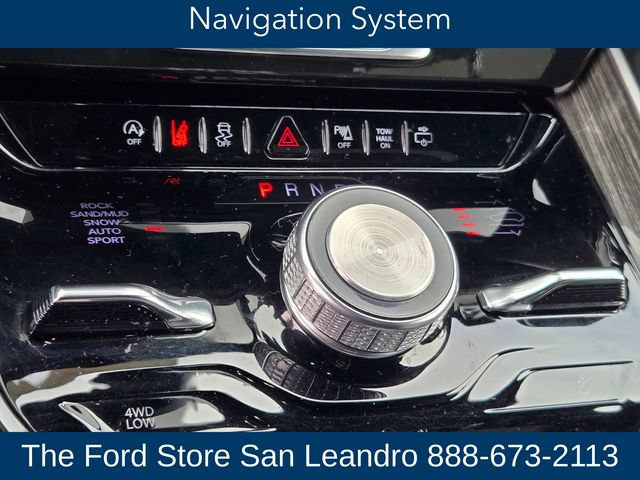 Used 2022 Jeep Wagoneer Series III w/ Premium Group I AWD/4WD image 21