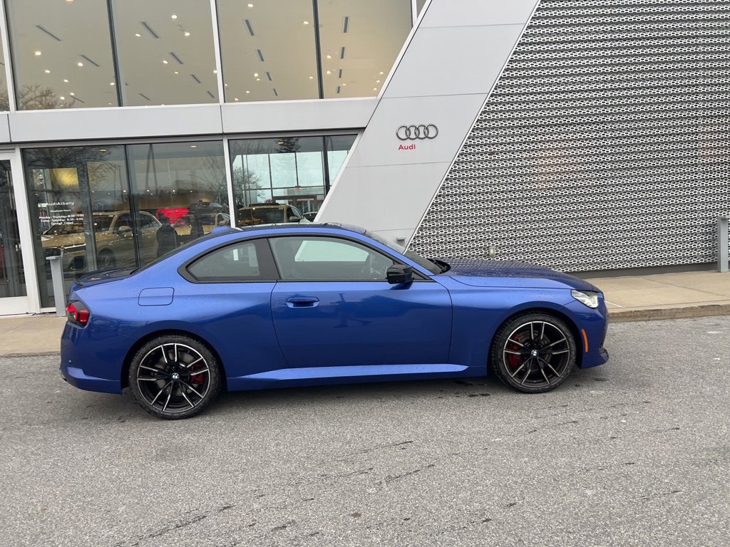 Used 2025 BMW M240i xDrive Coupe image 16