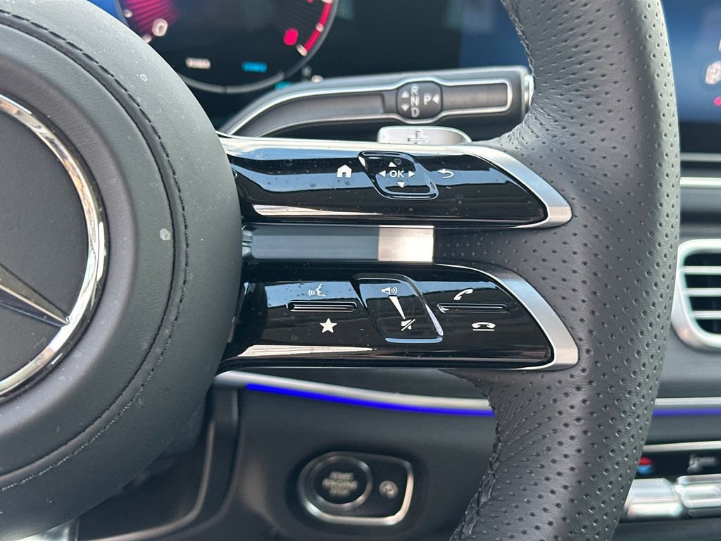 New 2026 Mercedes-Benz GLS 450 4MATIC image 28