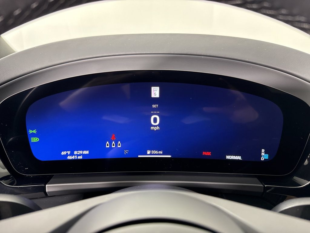 Certified 2025 Porsche Macan 4 Electric AWD/4WD image 36