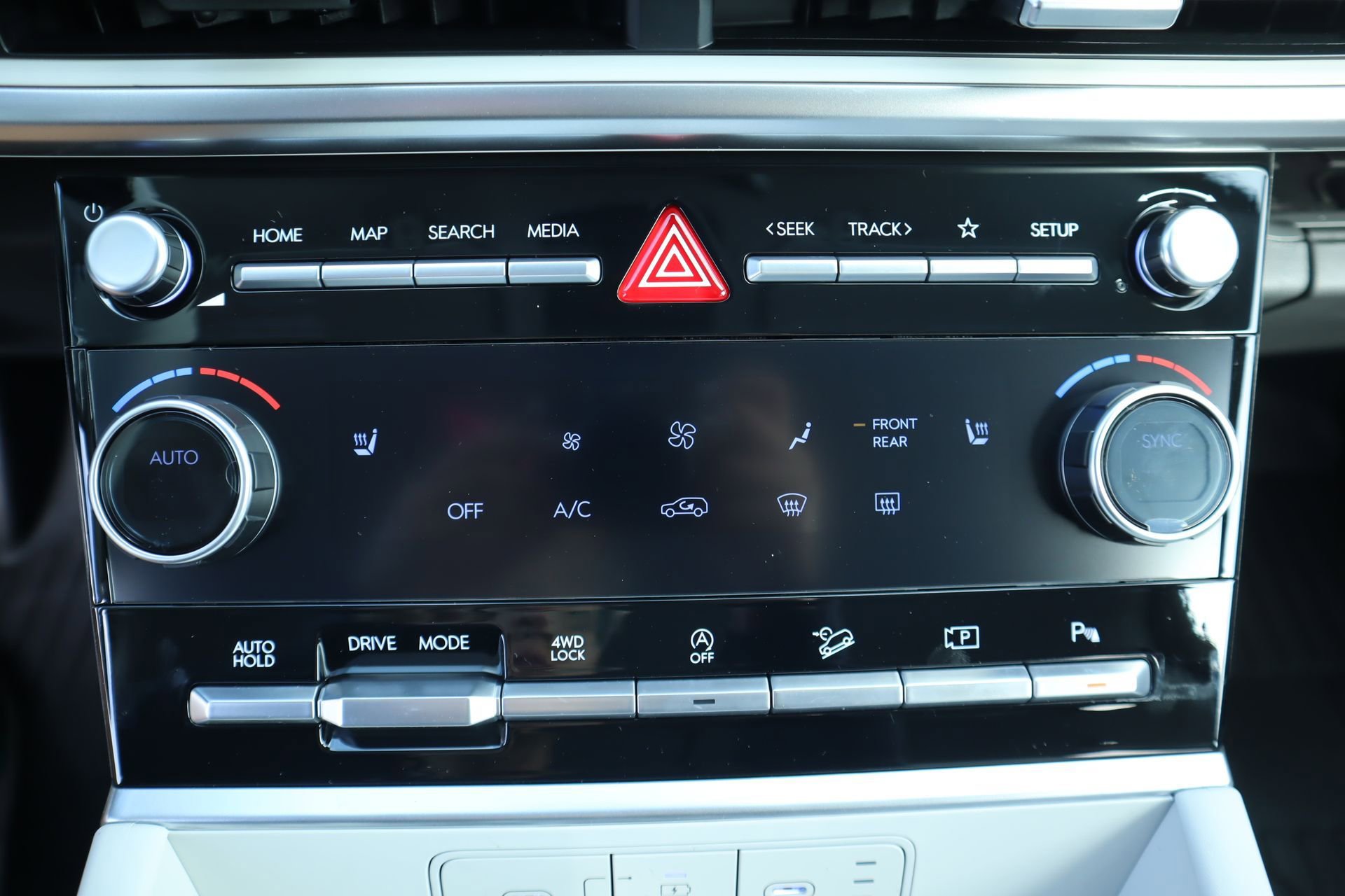 New 2026 Hyundai Santa Fe SEL image 15